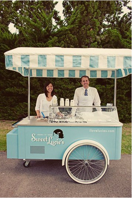 Wedding Ice Cream Cart-how cute is this