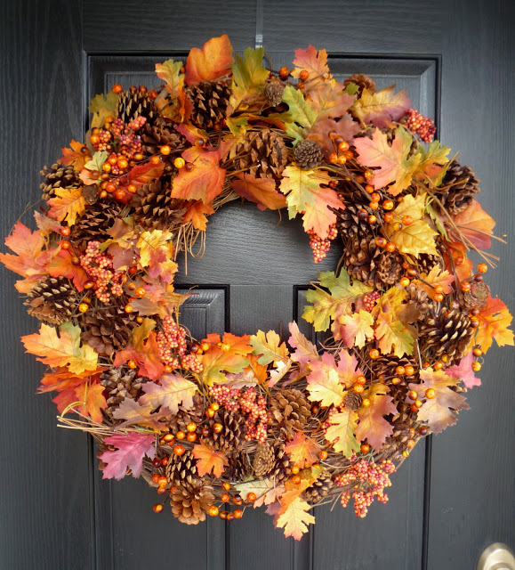 DIY Fall Wreath With Leaves