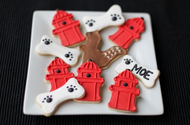 Dog birthday cookies with fire hydrants, squirrels and bones!