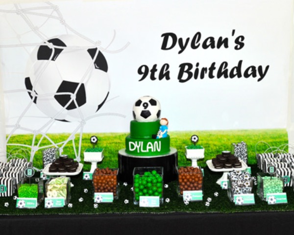 Festa di compleanno calcio  Soccer birthday parties, Soccer theme parties,  Soccer birthday