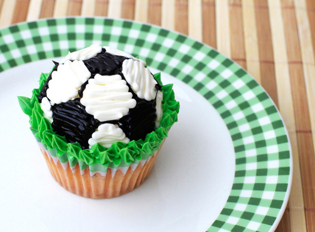 Super Cute Soccer Cupcake