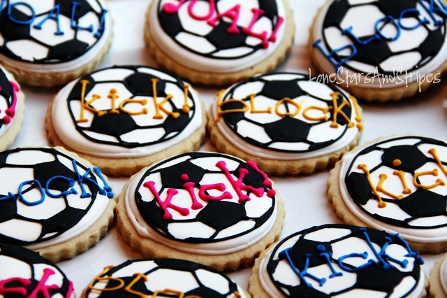 These soccer cookeis rock for a soccer party!