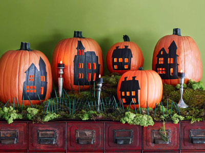 Halloween Pumpkins with painted houses on front!