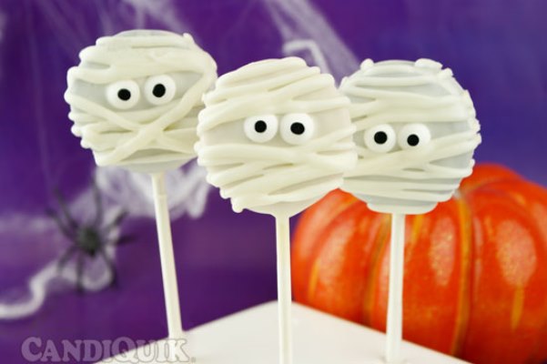 Mummy cake pops-how cute are these!