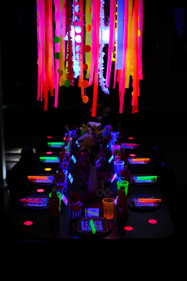 50+ Cool Ideas For A Neon Party