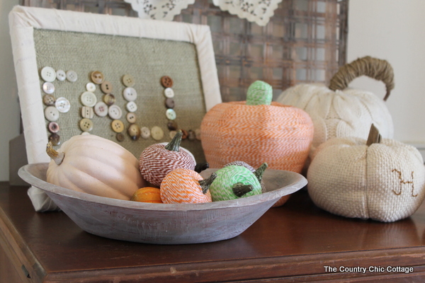bakers twine wrapped pumpkins-this is a great idea!