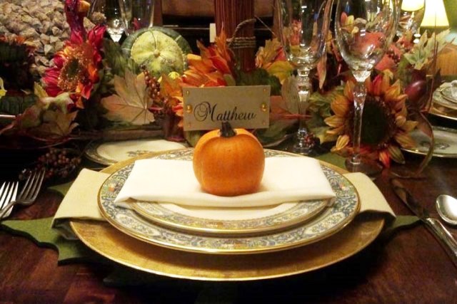 Lovely Thanksgiving place setting