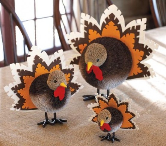 Lovely Turkey Decorations for Thanksgiving