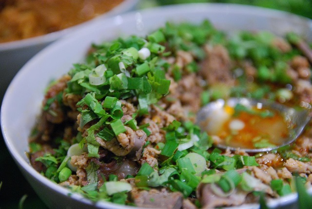 Thai Larb Moo dinner