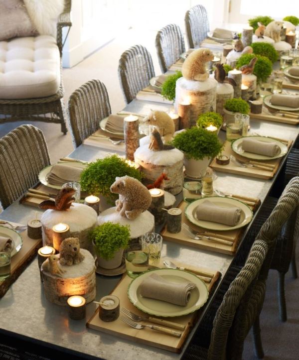 winter tablescape with bear centerpieces