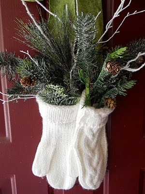 Mitten Wreath For Christmas