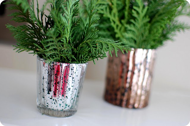 Simple and chic evergreen decorations