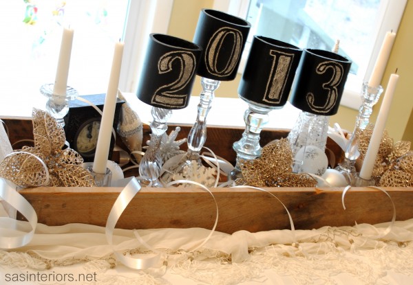 Sparkly New years Tablescape