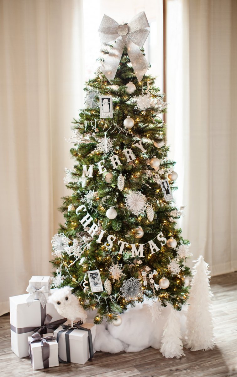 white themed christmas tree