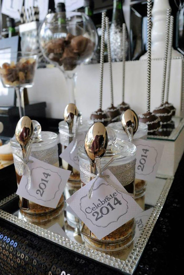 Small Apothecary jars for dessert tables