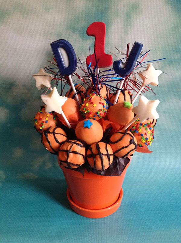 Love this baskeyball cake pops display!