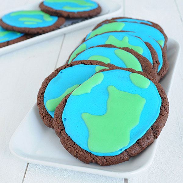 Cocolate Earth day cookies, sounds like heaven!