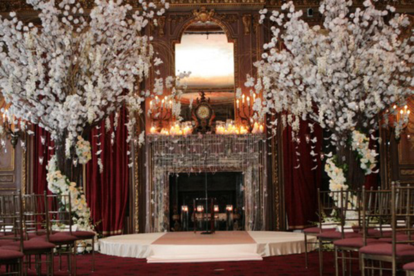 Love this wedding with White blossoming trees!
