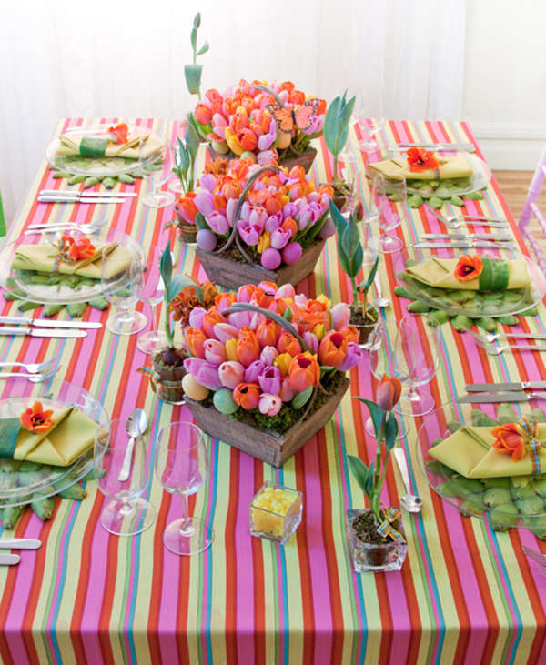 This Bright and colroful Easter Tablescape Is so lovely!