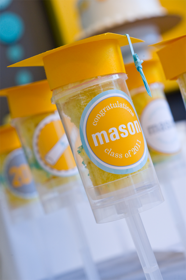 I love these graduation caps on these dessert push pops