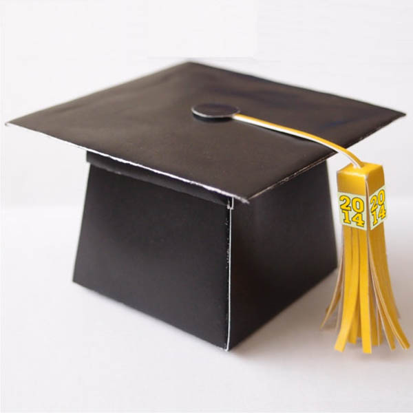 black and gold Graduation Cap card box