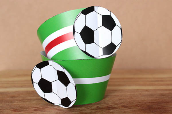 Etsy Find- Soccer Ball Cupcake Wrappers