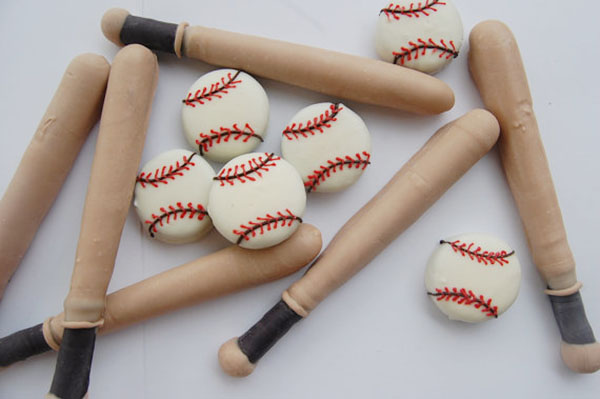 Baseball and bat pretzels and oreos- so cute!