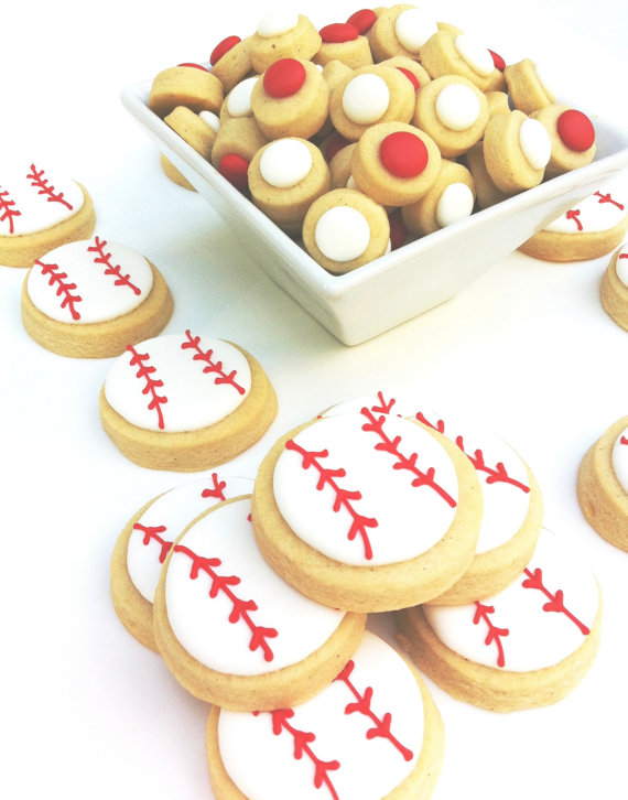 Cute baseball cookies on Etsy!