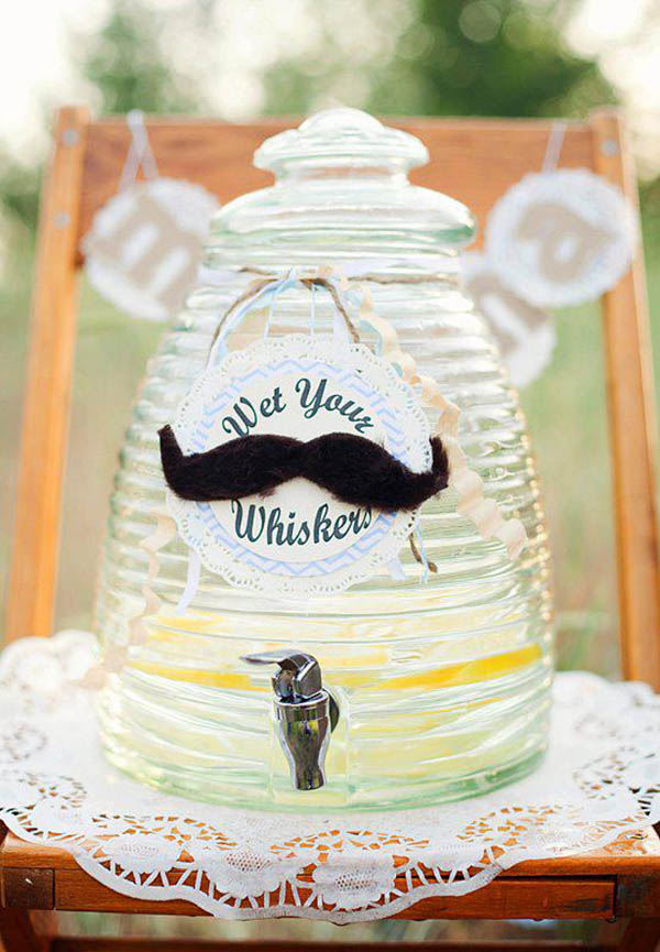 Darling Mustache drinks!