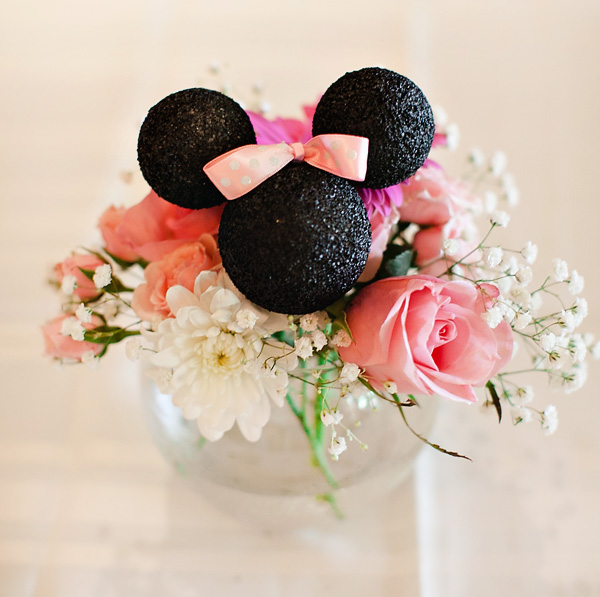 Minnie Mouse party decorations