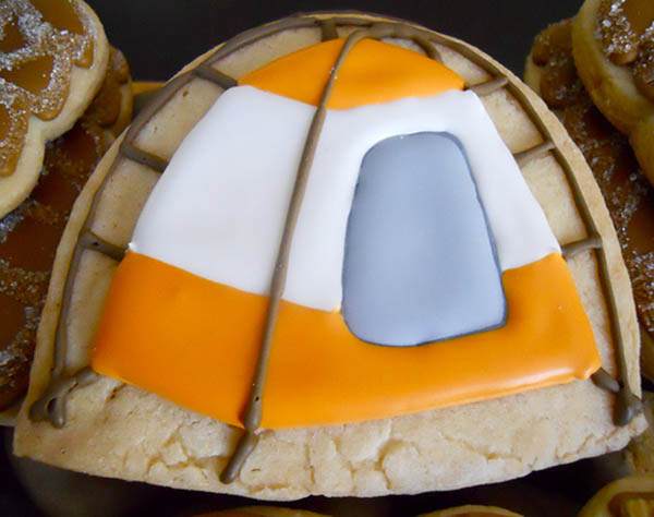 Love this camping tent sugar cookie!