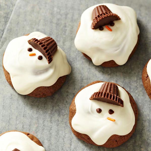 Adorable Melted Snowman cookies