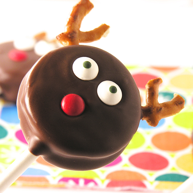 Cute Chocolate covered oreo reindeer pop