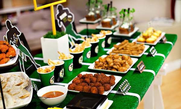 Love this football party!