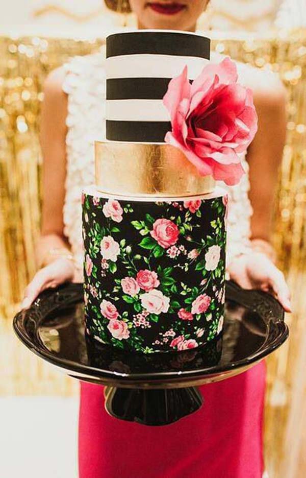 Love this fun black and whtie striped cake