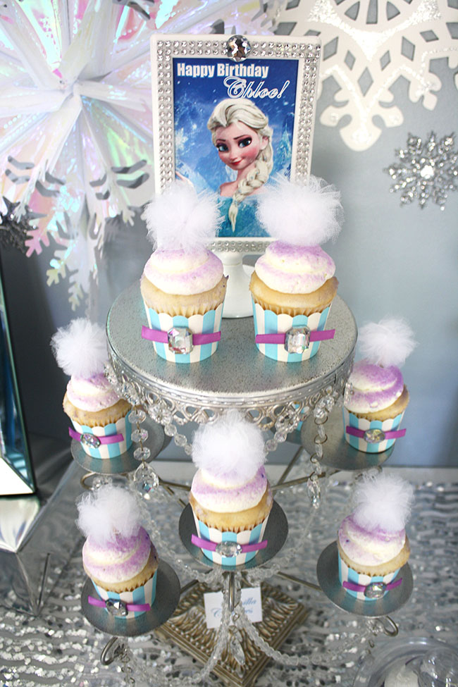 Frozen Birthday Party Cupcakes