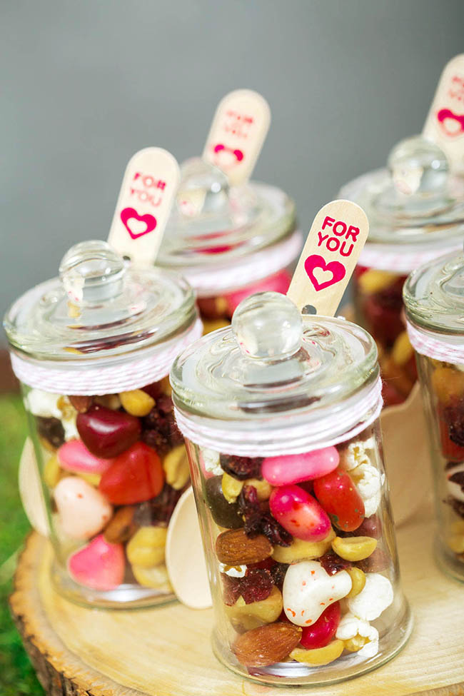 Trail Mix Treat In A Jar Glamping Party