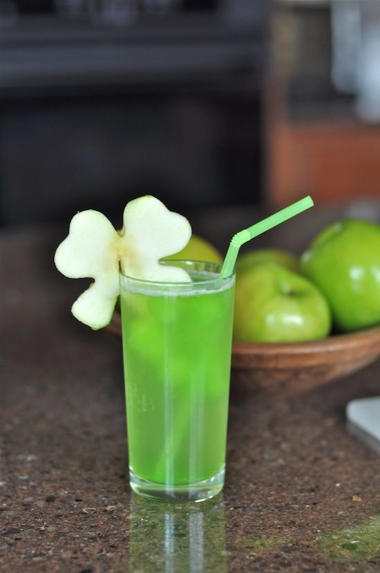 Cute Shamrock Drink For St. patrick's Day