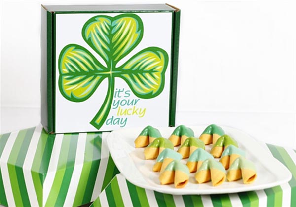 Green Ombre Fortune cookies For St. Patrick's Day!