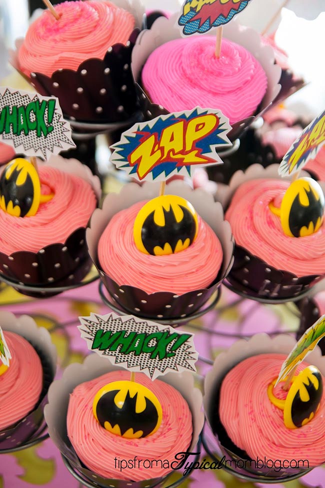 Superhero girls party cupcakes