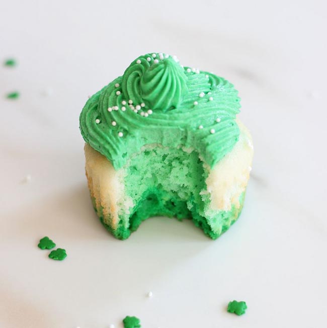 green Ombre cupcakes for St. patrick's Day!