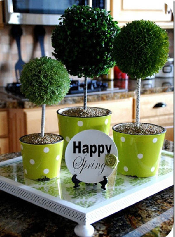 Fun Spring Topiary Centerpieces!