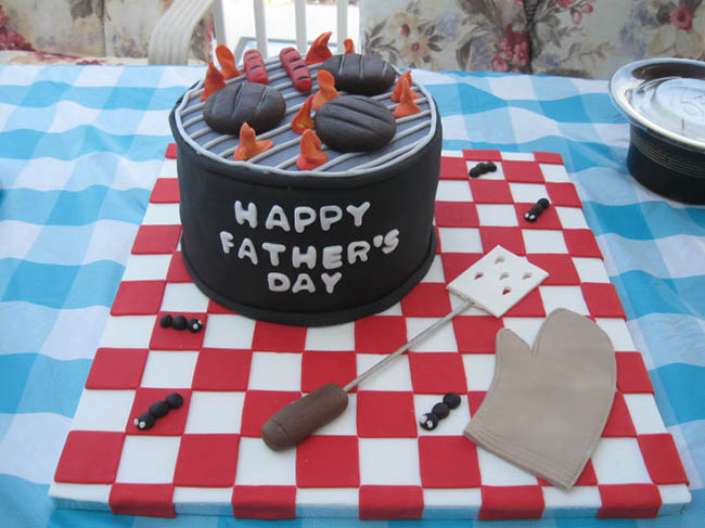 Grill theme Father's Day cake