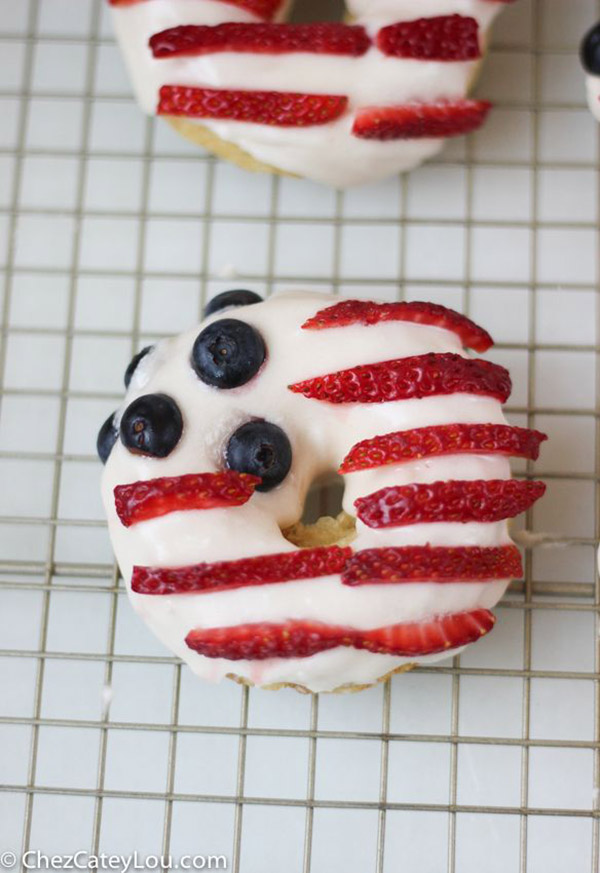 IN LOVE with these 4th of July donuts