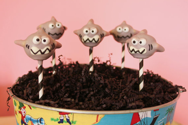 Yeah! Thes Shark cake pops are awesome!