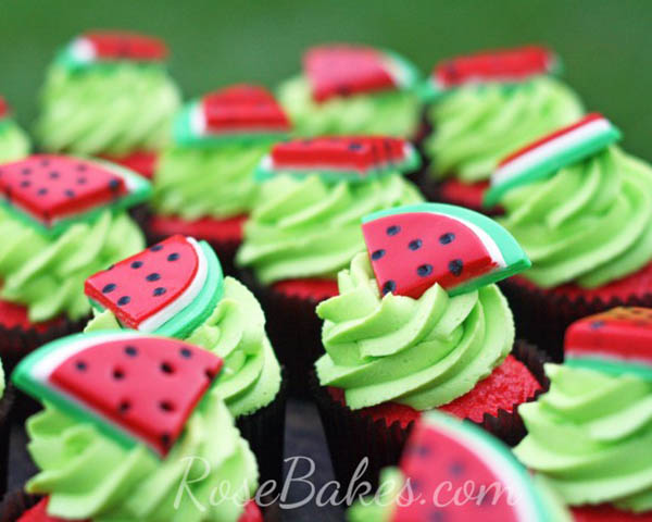 Adorable watermelon cupcakes!
