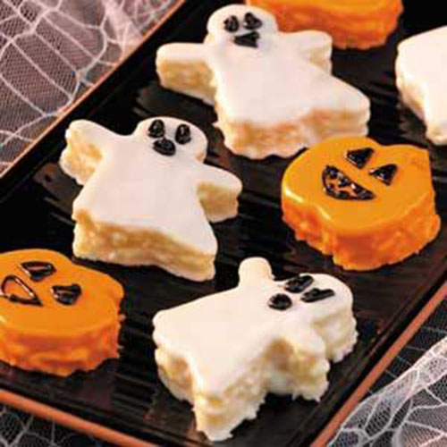 Halloween Ghost Mini Cakes