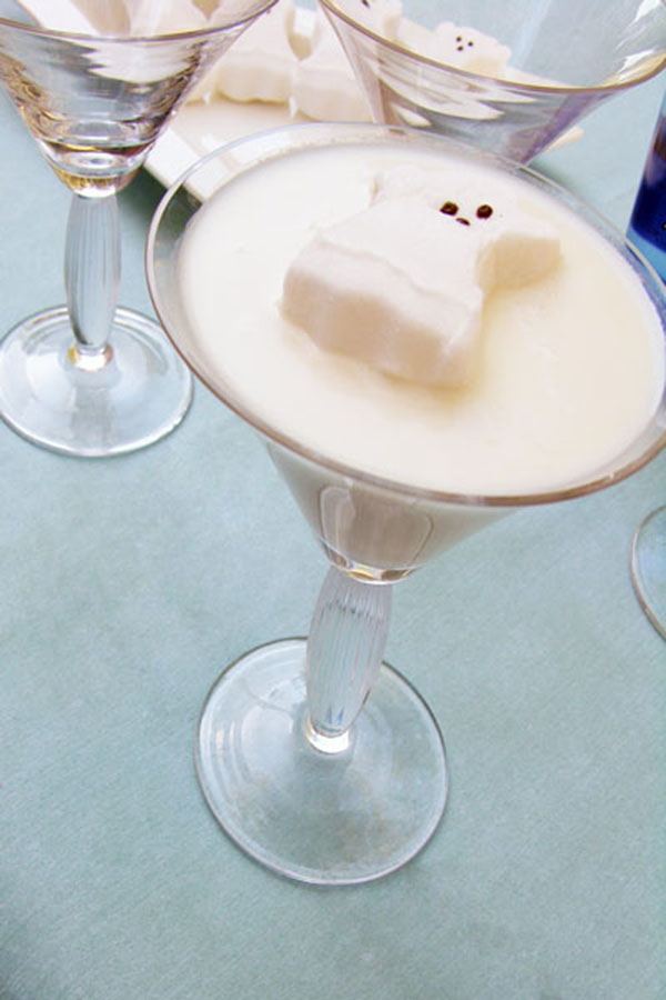 Love these Halloween ghost martinis