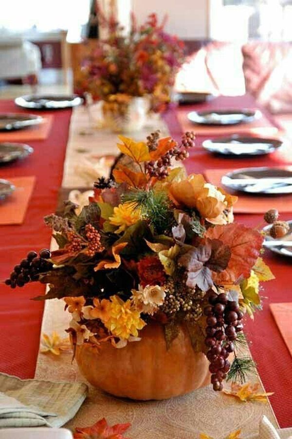 Love this Pumpkin fall Centerpiece that is perfect for weddings!
