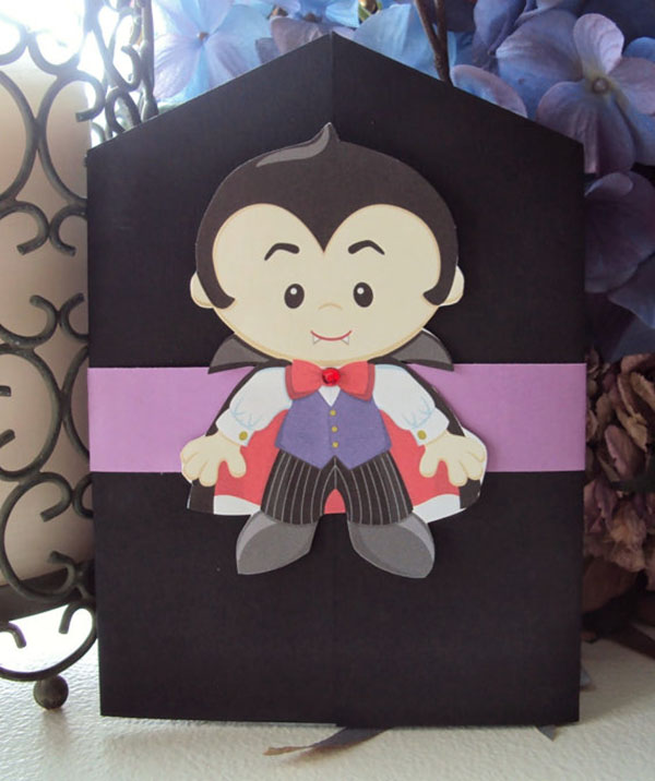 This is the cutest Vampire Invitation Ever!